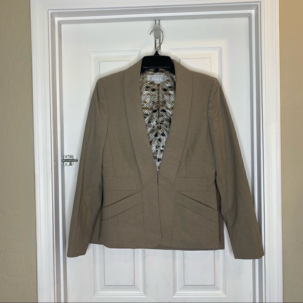Tahari by Arthur Levine Brown Blazer Skirt Set Size 8